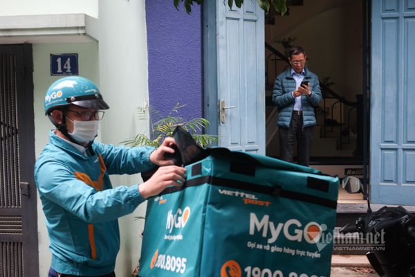 Các doanh nghiệp cung cấp dịch vụ nền tảng số như các sàn thương mại điện tử, ứng dụng trên nền tảng số,... cũng sẽ được tính là một trong những thành phần của kinh tế số.